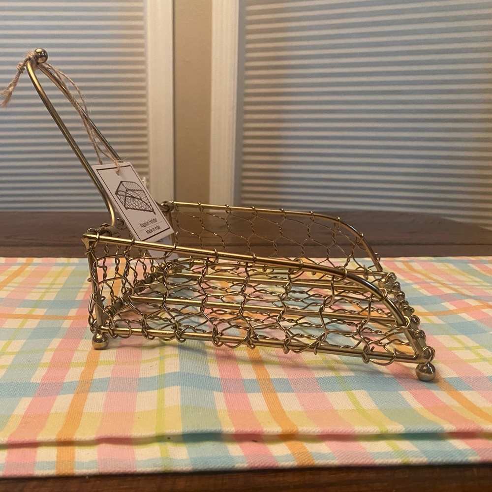 Gold Colored Napkin Holder With Swivel Arm, Tabletop Wired Metal Napkin Holder - Picture 6 of 12